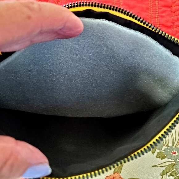 Betsey Johnson Cosmetic Bag - Picture 3 of 9